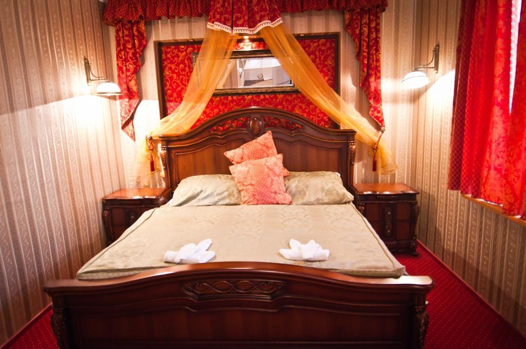 Hotel Mazurski Dworek Mikolajki  Room photo