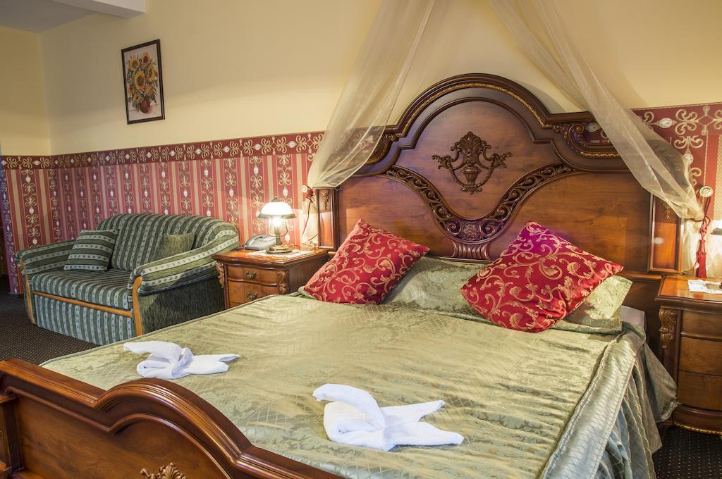 Hotel Mazurski Dworek Mikolajki  Room photo
